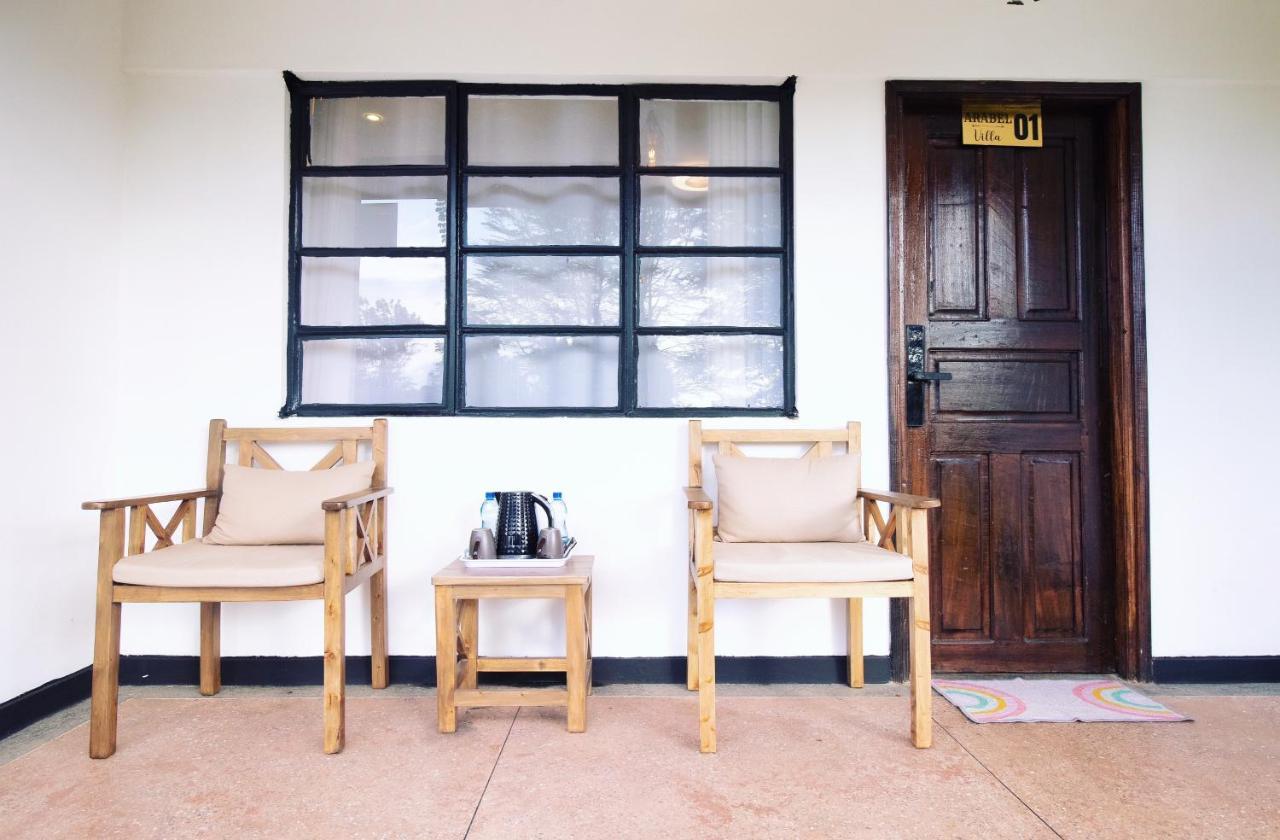 Arabel'S Place Riverside Villas Nanyuki Exterior photo